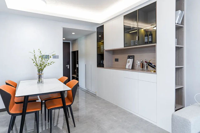 103㎡大收納三居，玄關+餐廳大型定制柜，雙榻榻米房實用設計